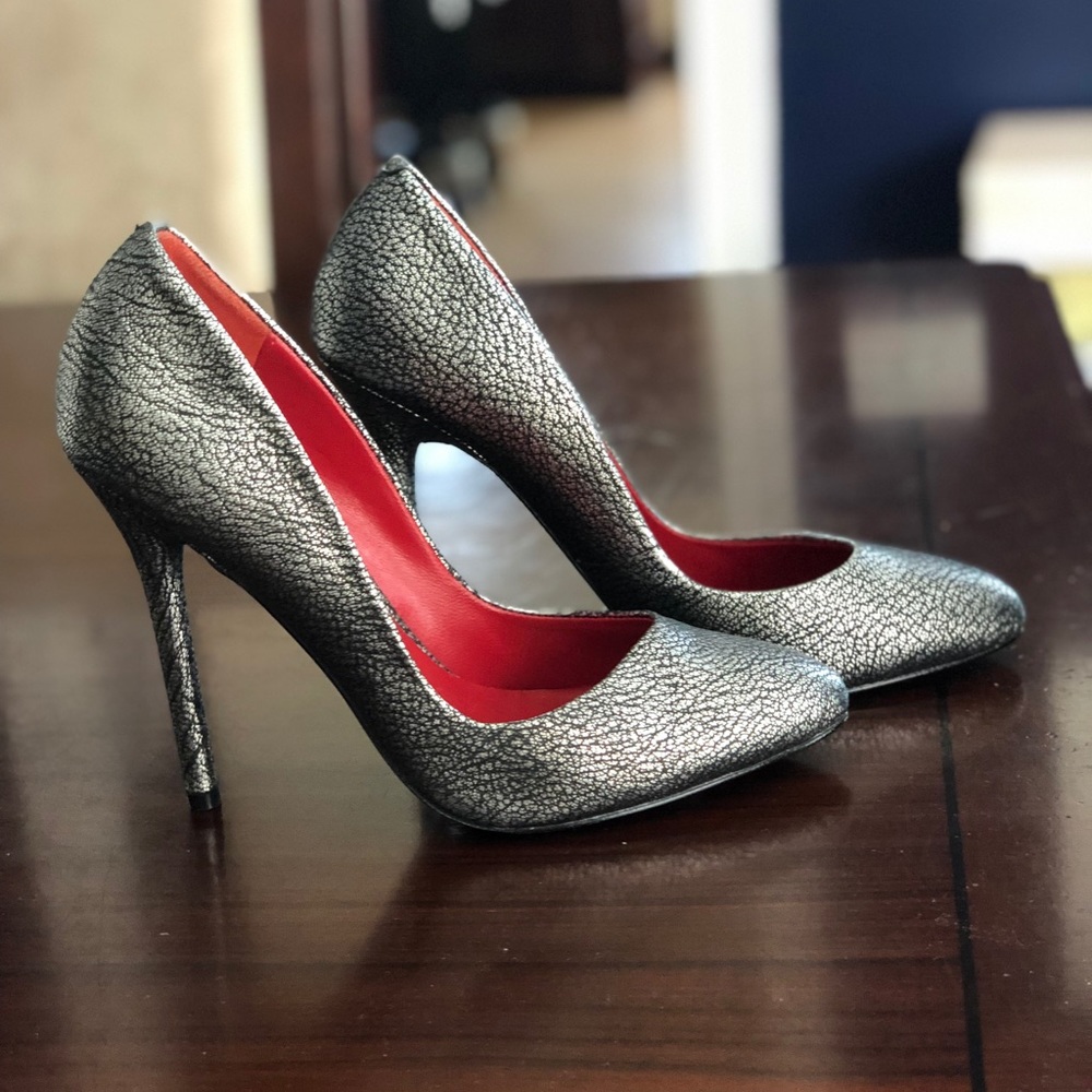 Charles Jourdan pumps